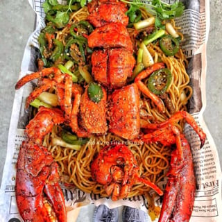 House Special Lobster - Mi Xao Tom Hum