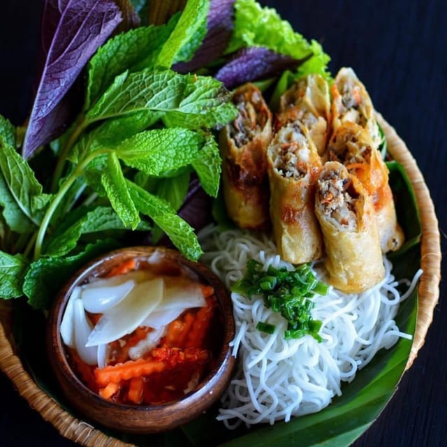 Seafood Eggrolls (Cha Gio Ha Long).