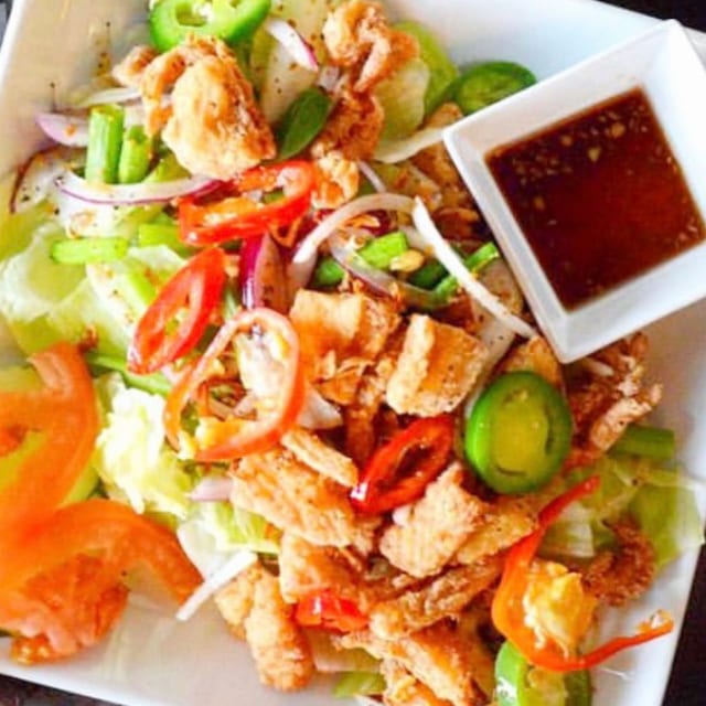 Deep Fried Salmon Belly (Bung Ca Hoi Chien Gion).